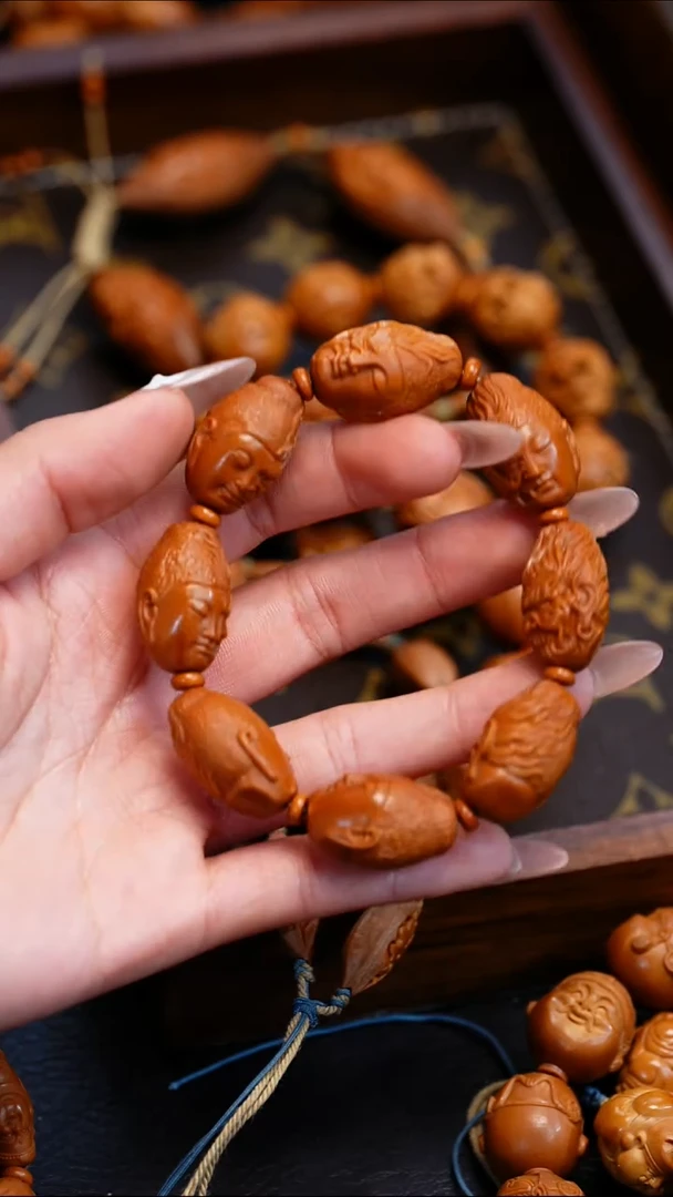 【闪购商品】橄榄核吊坠苏工橄榄核
