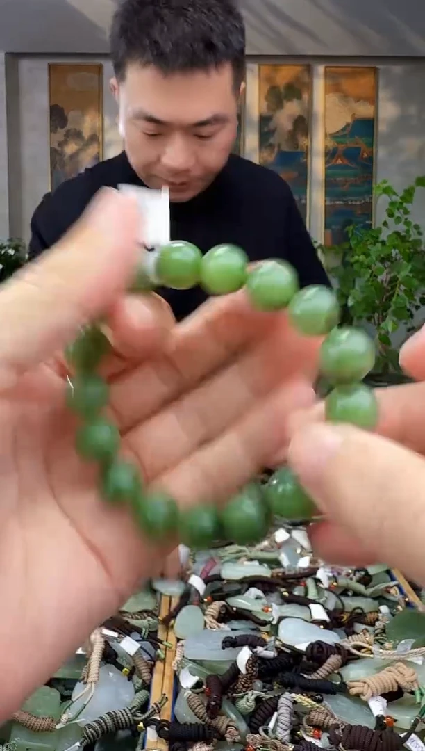 未镶嵌和田玉挂件拍一发一