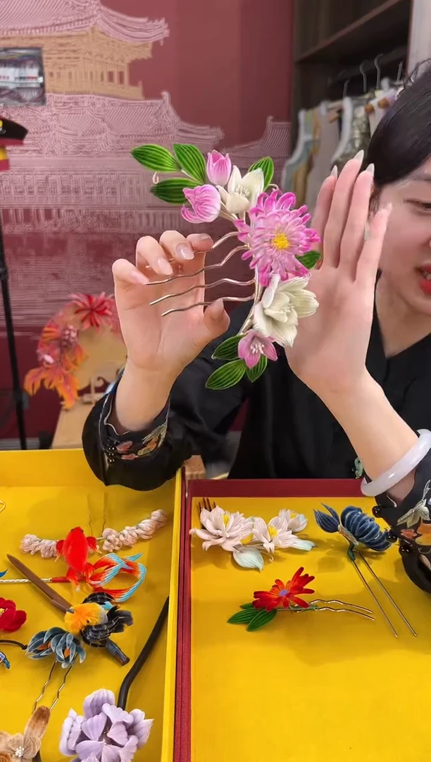 【闪购商品】刺绣非遗绒花（发饰）