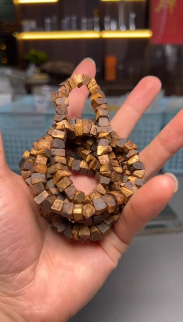 沉香碎屑沉香733号乌身丁口随型08单配碎屑香粉多样性发一5