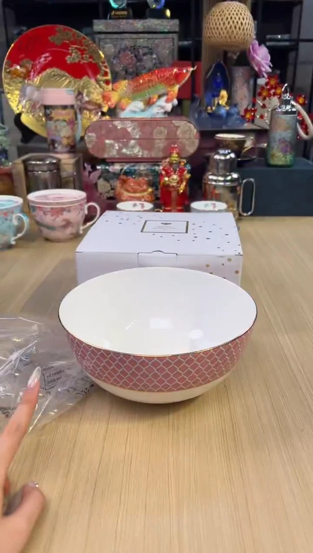 157俄皇STAR粉色大汤碗