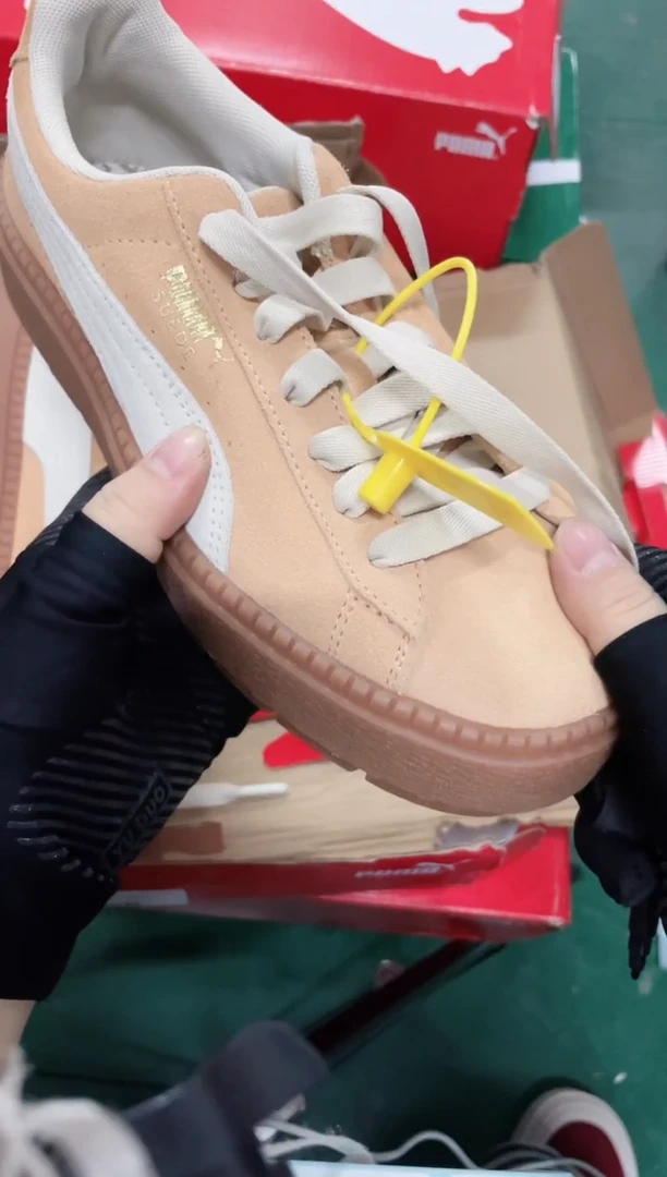 彪马时尚休闲运动鞋37M    QQ96