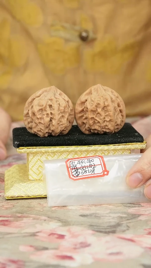 把件文玩核桃马蹄
