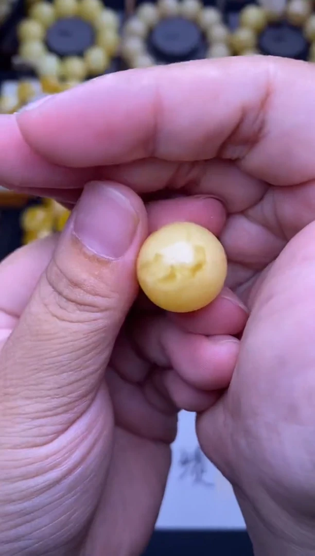 裸石琥珀未镶嵌 大小姐珠宝严选46