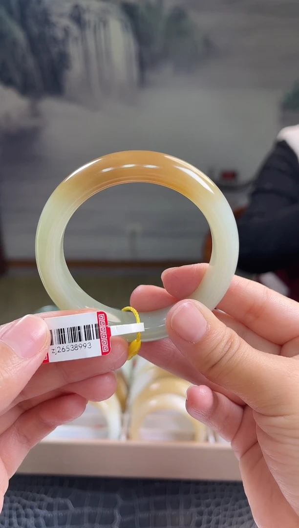 未镶嵌手镯和田玉54+圈口8993