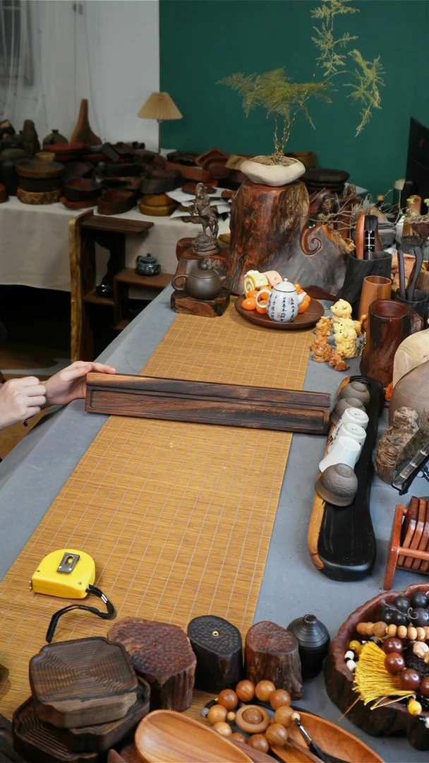 40-6.5-3胡桃木杯架