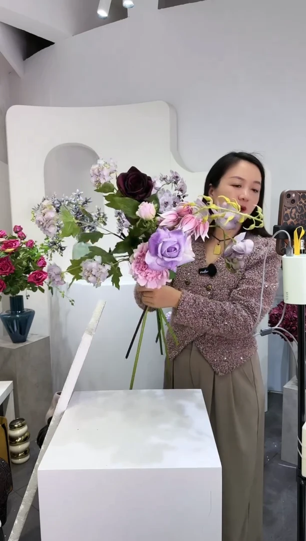 【闪购商品】藤组合花束