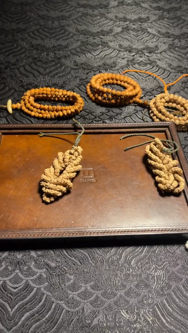 手串柏香籽/百香籽ㅤ****人D03果冻肠