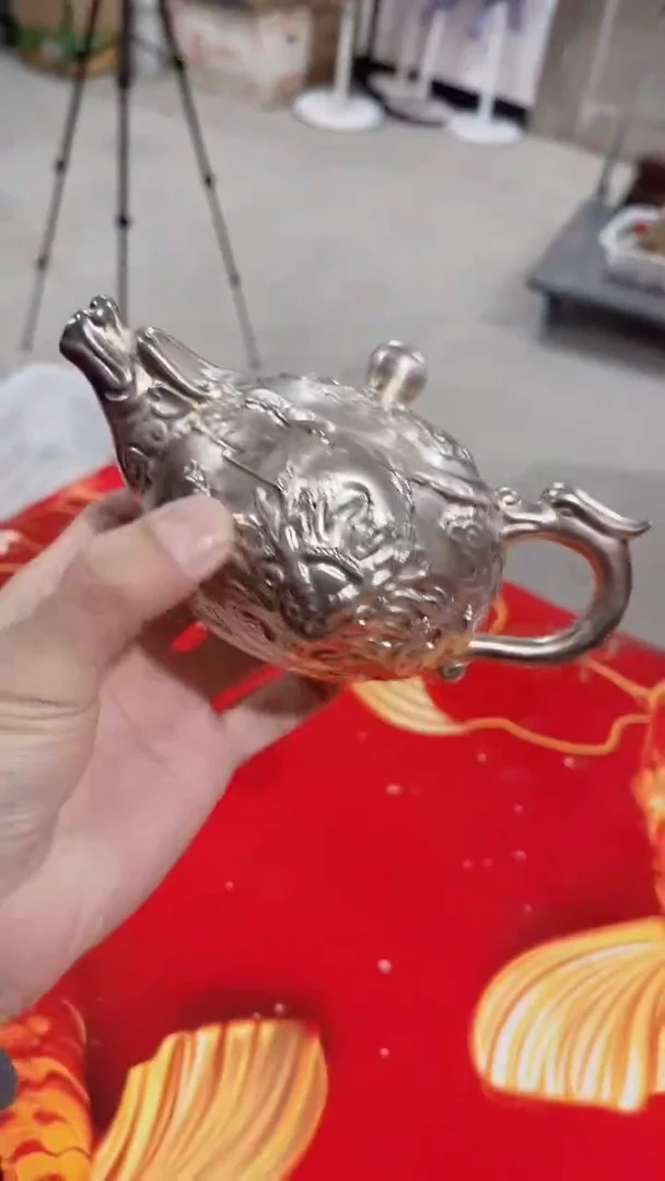 瓷片德艺茶器直播间@@鎏银龙