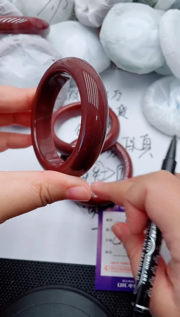 未镶嵌手镯石英质玉83-54-55