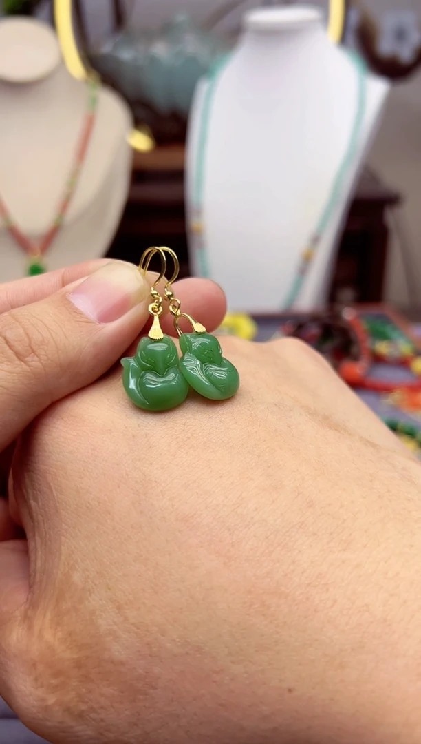 【闪购商品】和田玉耳饰14K金镶嵌e316````