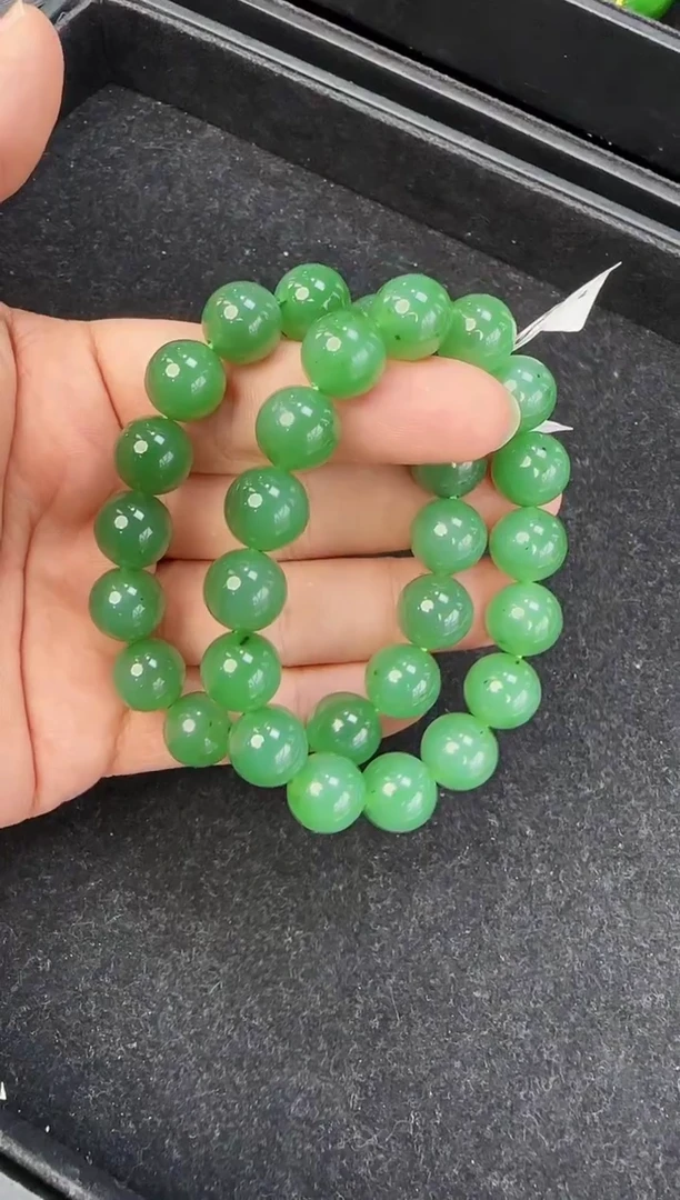 未镶嵌手串和田玉猕猴桃卡12左右多样性发一