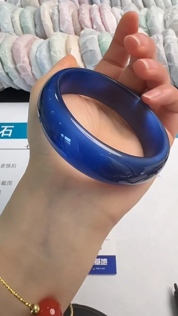 未镶嵌手镯石英质玉019