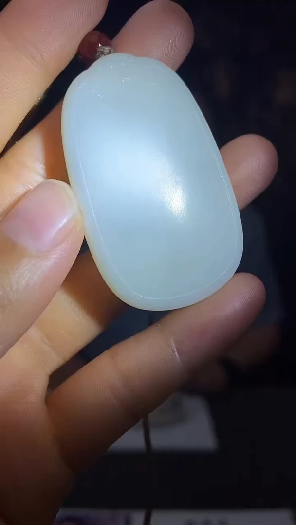 和田玉未镶嵌颈饰C203