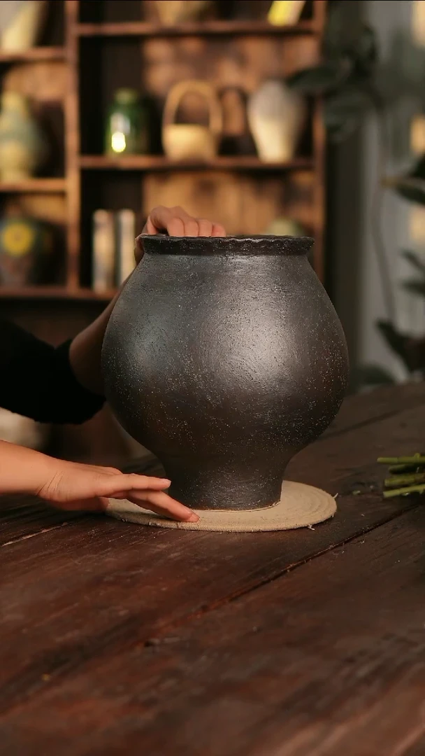 摆件21-117高28口16误差2无孔