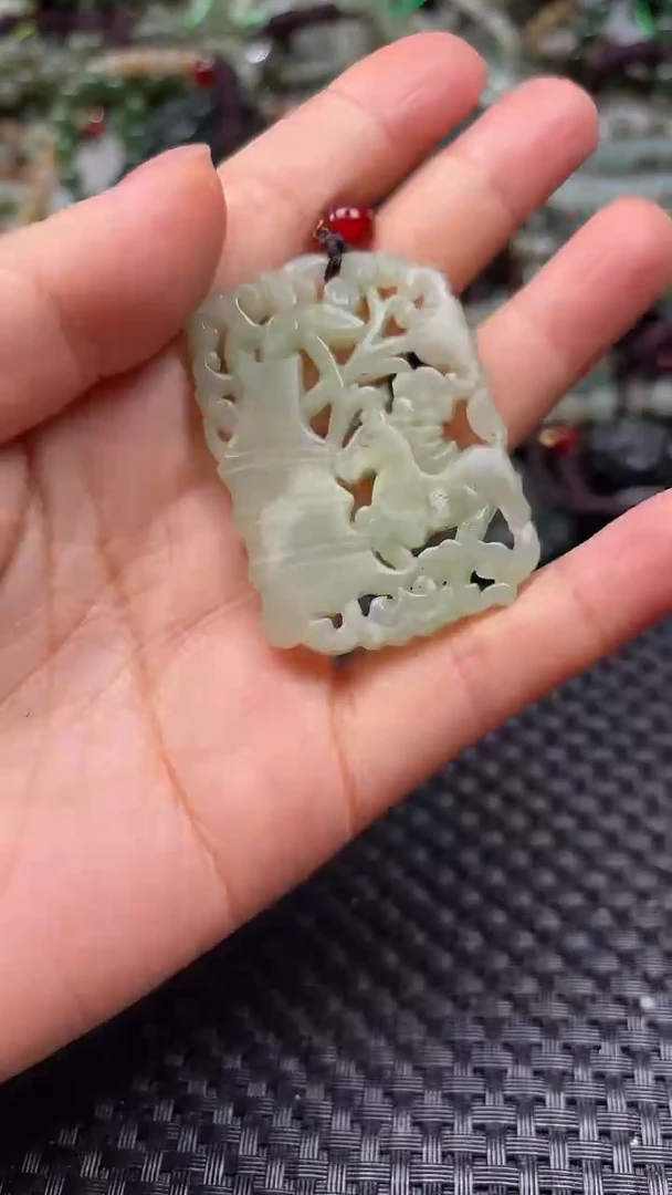 【闪购商品】和田玉颈饰未镶嵌.