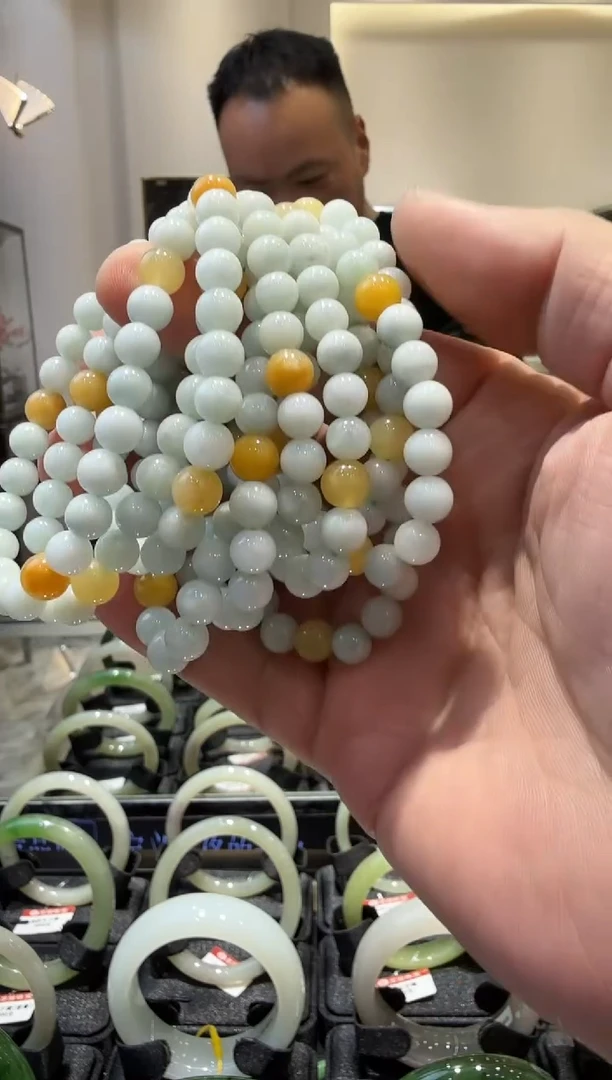 未镶嵌手链翡翠多样性发一