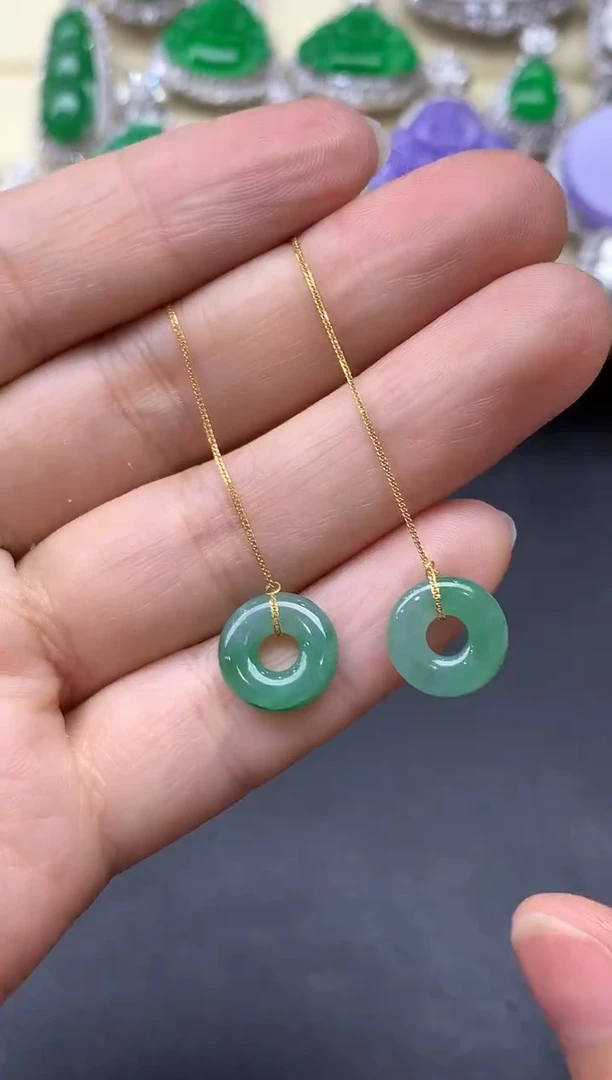 颈饰18K金镶嵌翡翠141-中国好珍宝