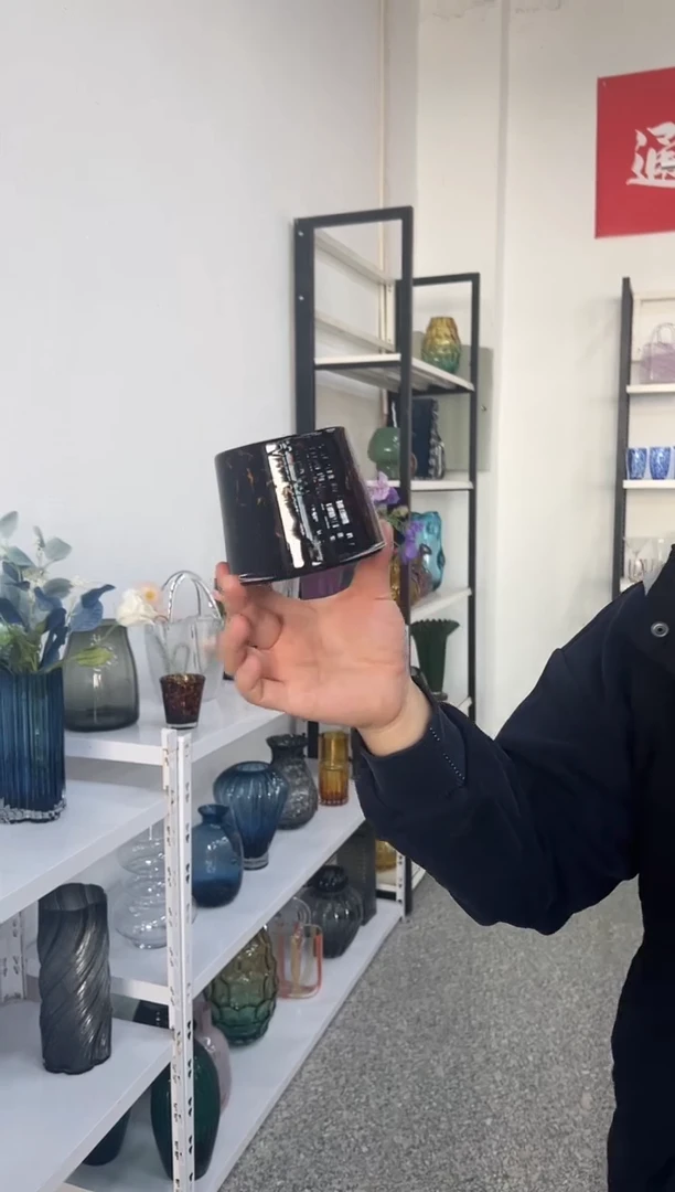 水养鲜花干花插花客厅装饰品一只