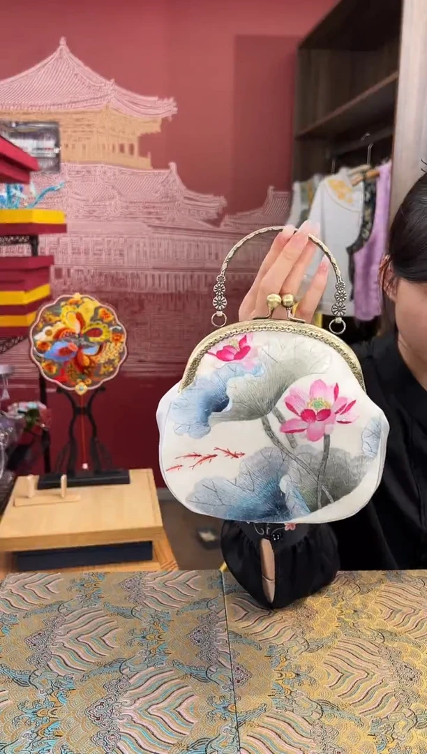 【闪购商品】刺绣苏绣手工刺绣包包