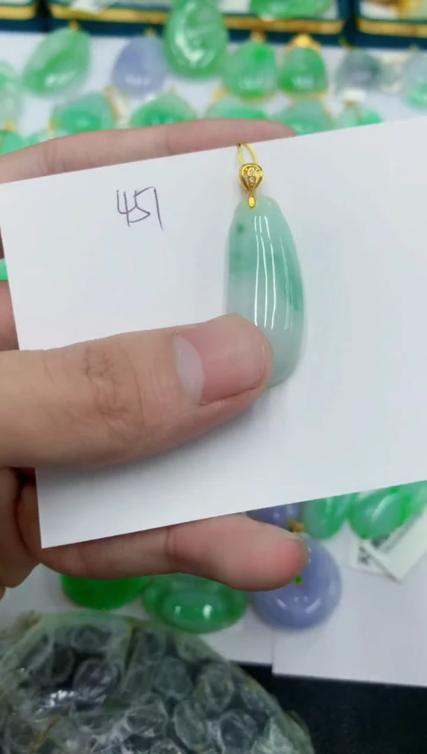 颈饰未镶嵌翡翠1111111