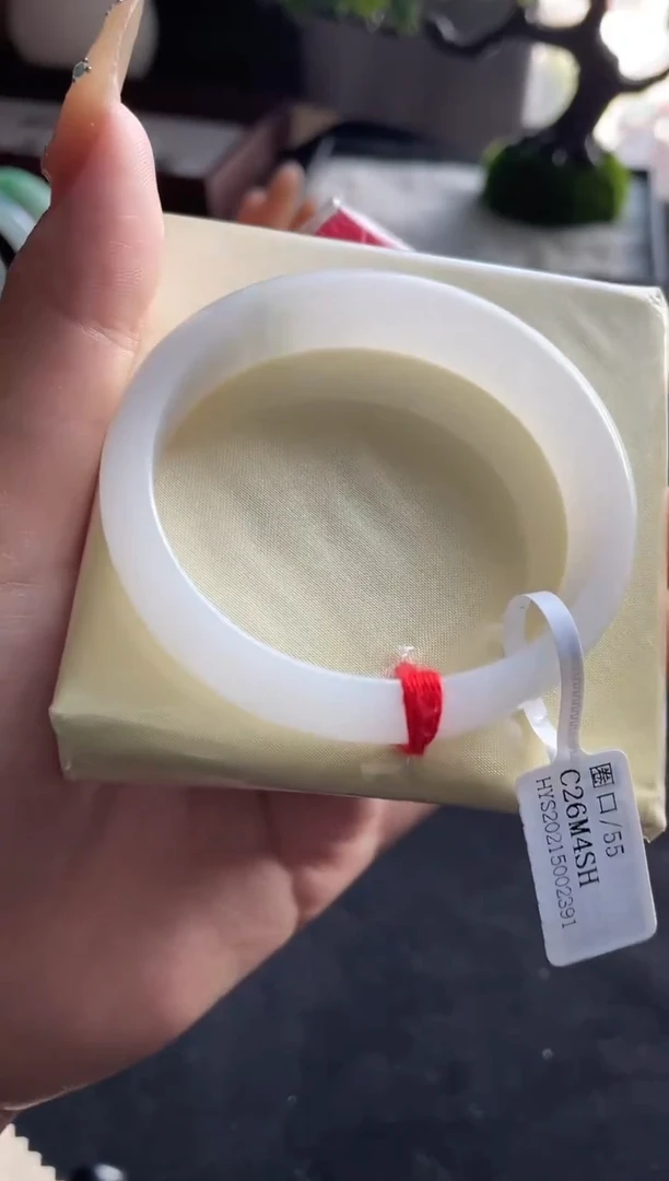 未镶嵌手镯翡翠贵妃三天鉴赏期