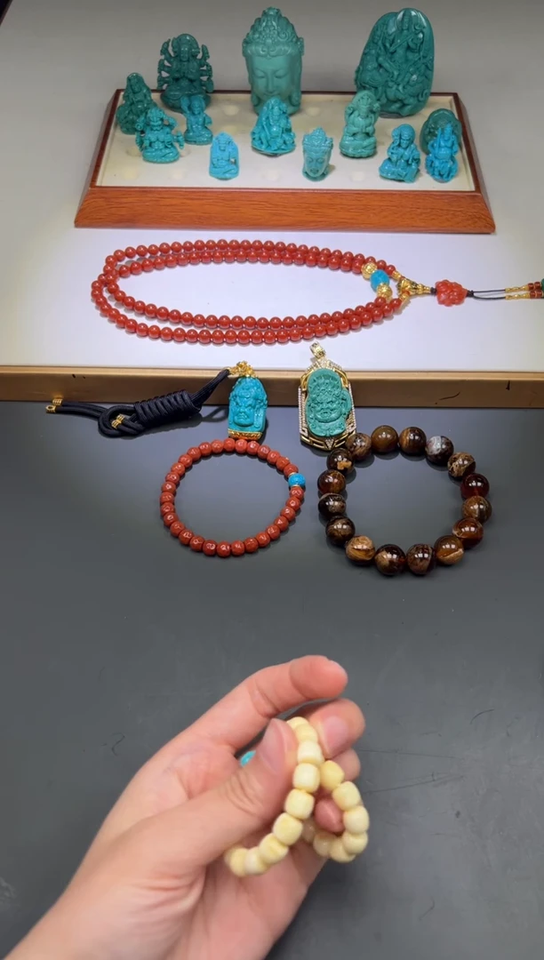 未镶嵌蜜蜡裸石九***～手串手串