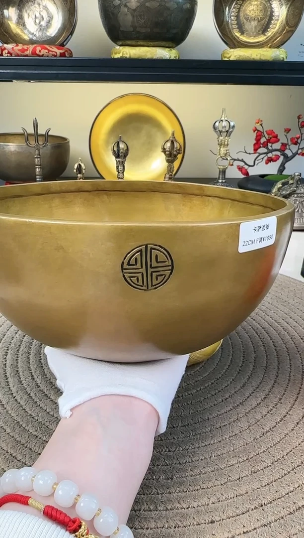 【闪购商品】卡萨颂钵 22 F 11111