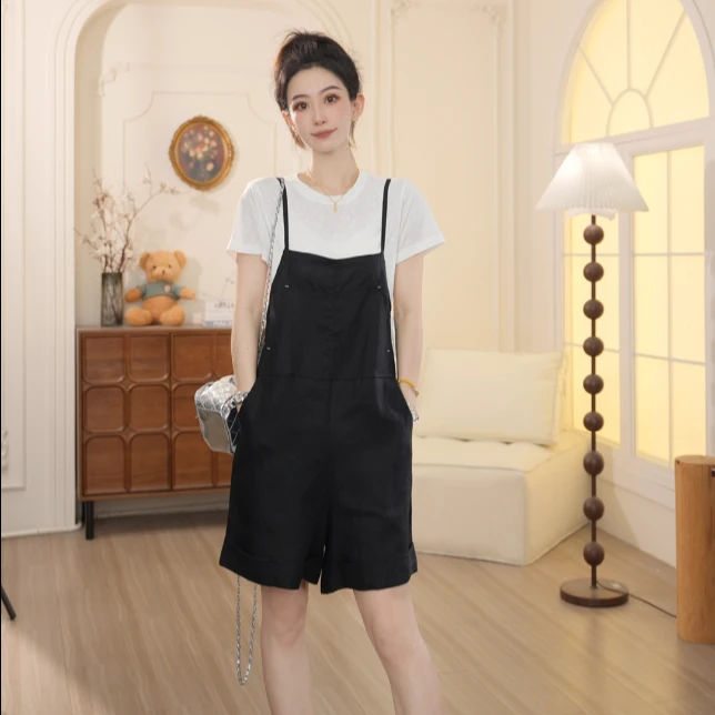 Basic House/百家好2025夏季新款设计感时尚宽松T恤背带裤女DXD23