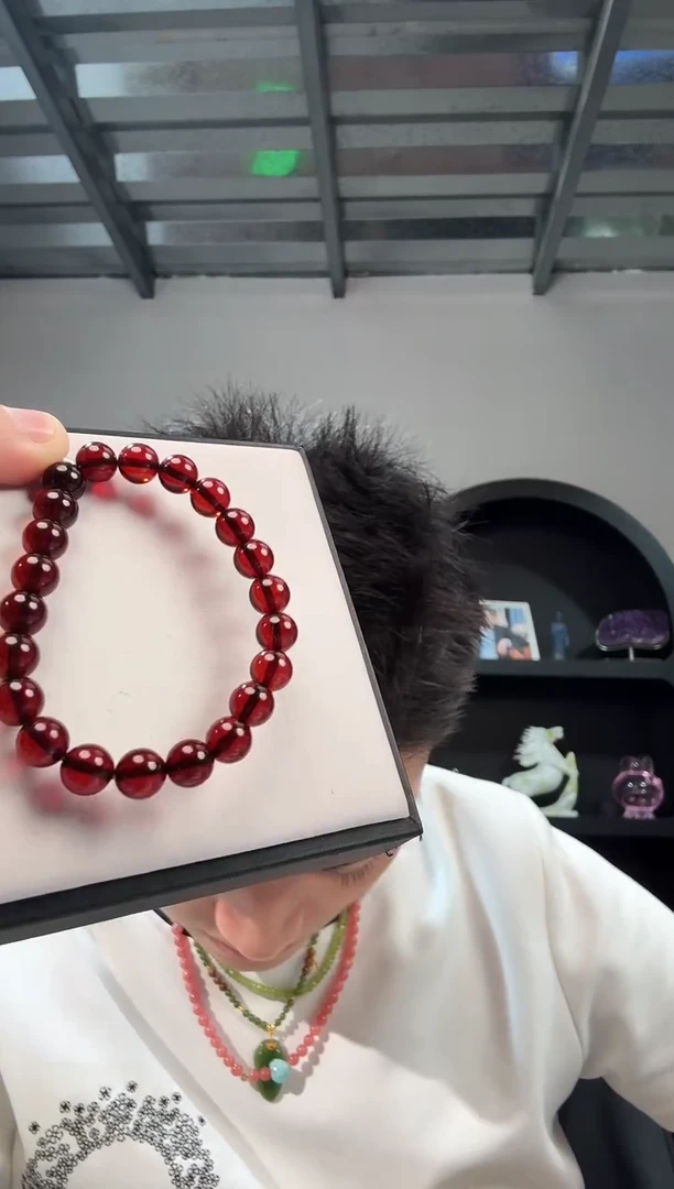 手链琥珀未镶嵌晶7976 约8mm