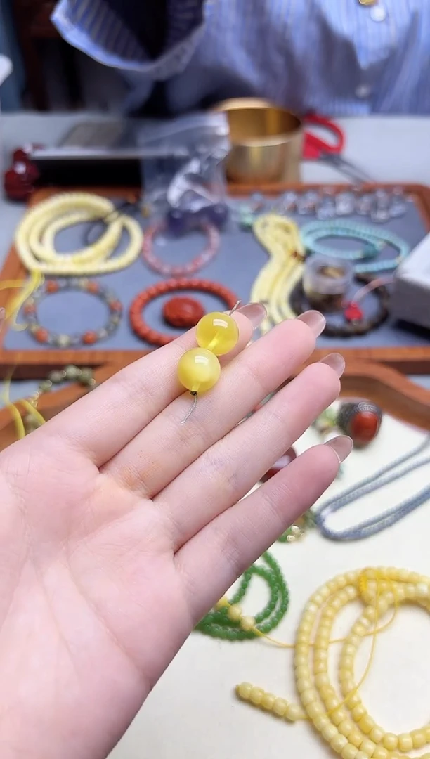 裸石蜜蜡未镶嵌蜜蜡配饰一对GW