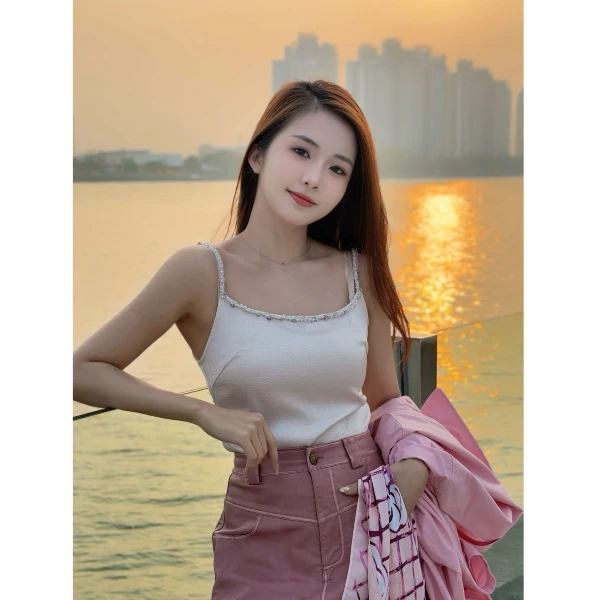 背心打底小香风辣妹风黑色链条吊带背心女夏无袖小众修身时尚上衣