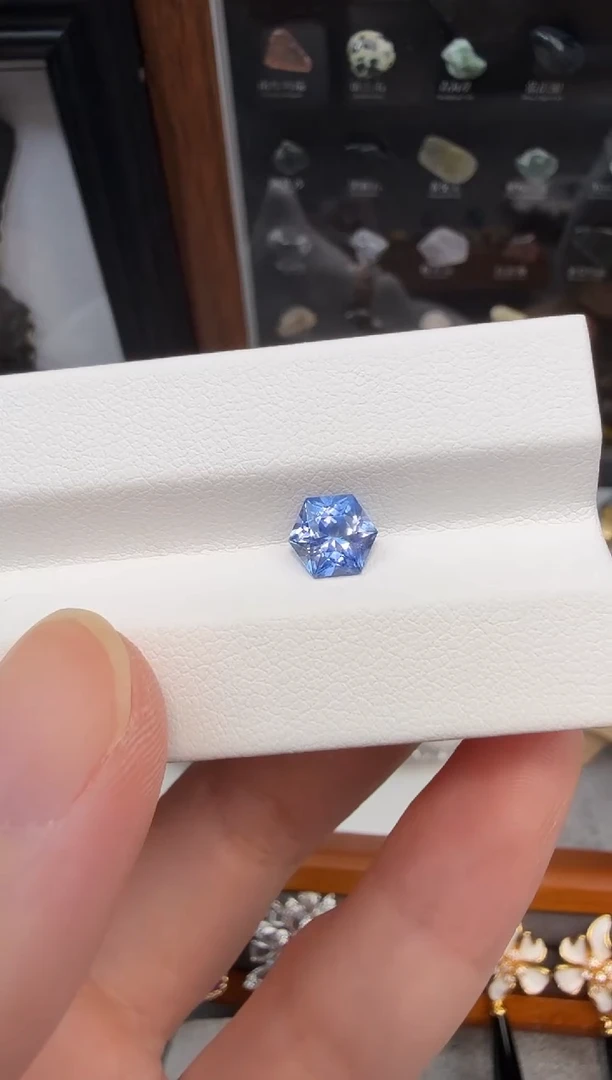 裸石蓝宝石1.3ct-A065