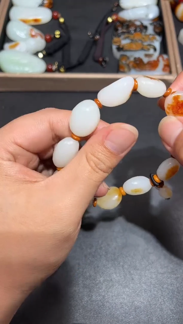 颈饰未镶嵌和田玉（子料）YL-DS-12.12-30