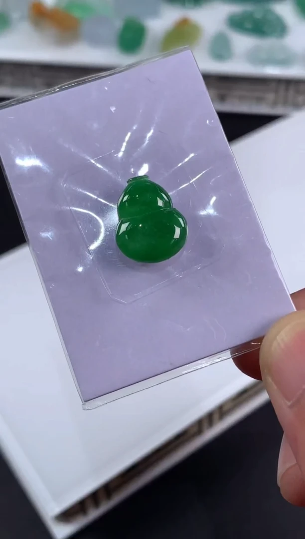 未镶嵌定制翡翠?****～翡翠