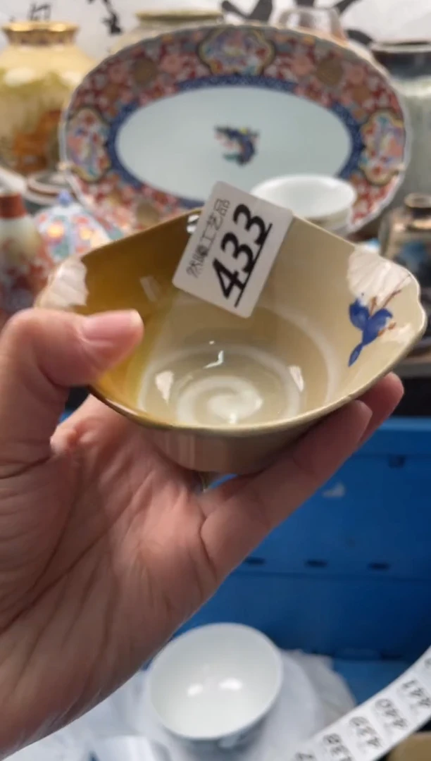 【闪购商品】瓷片433然曦海外工艺品****