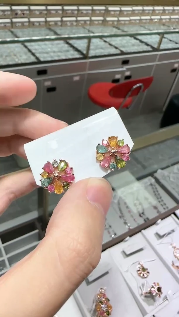 【闪购商品】碧玺耳饰银S925镶嵌14mm耳钉