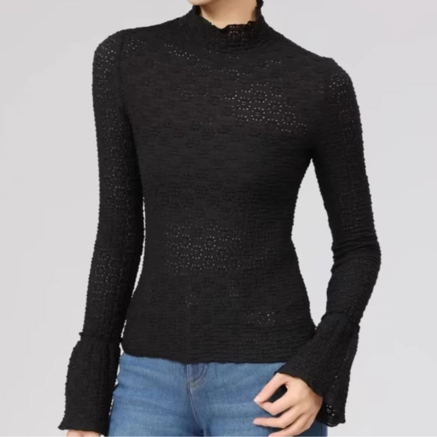 GIRDEAR/哥弟烟管领马蹄袖镂空长袖针织衫1301035