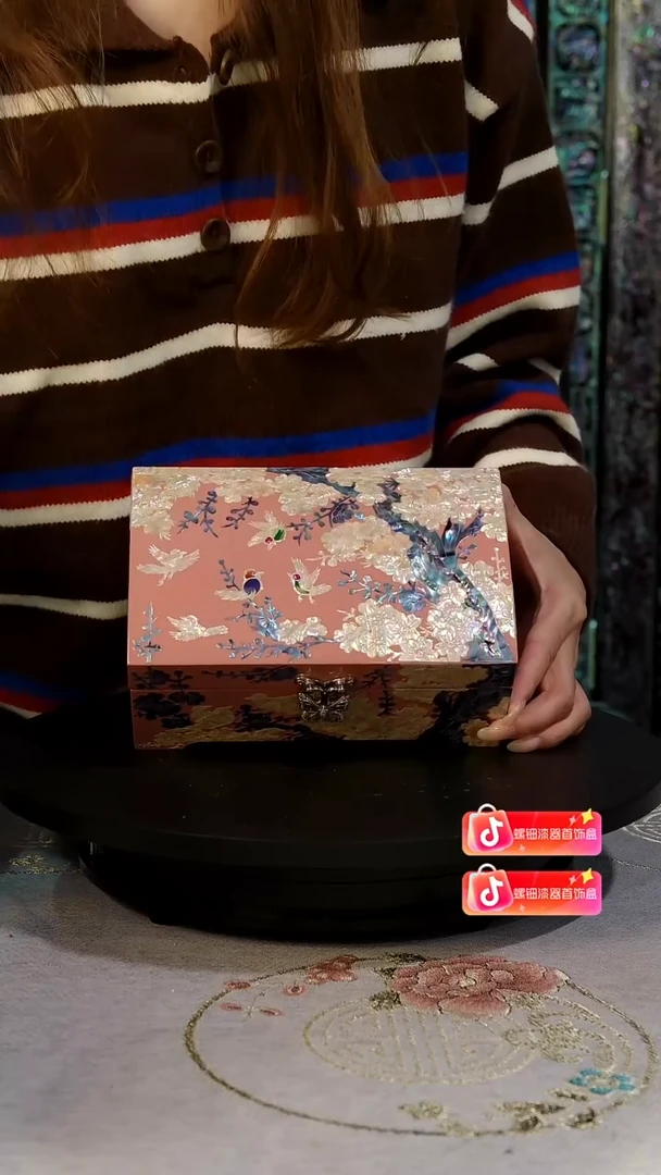 按扣绒布底·弘贝雅螺钿漆器文化馆