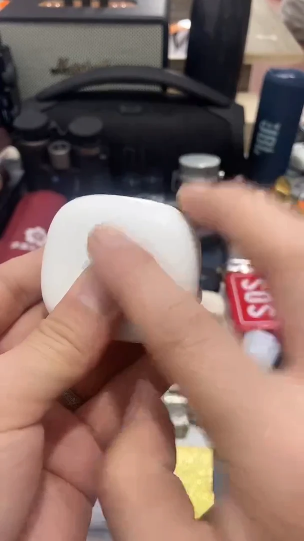 瓷片闪购商品 如图所示