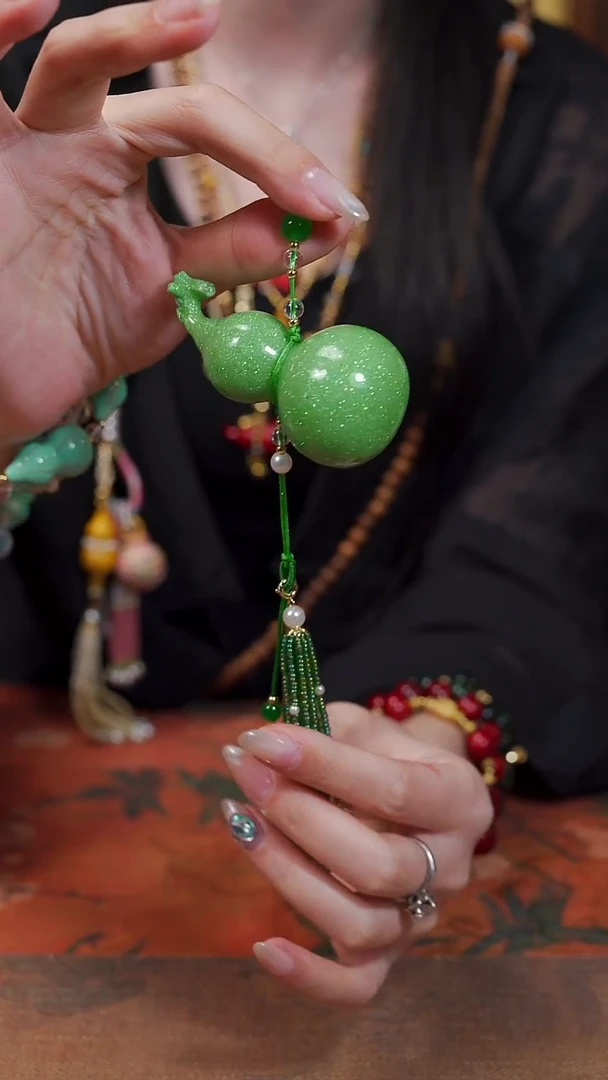 581漆艺工艺小葫芦108