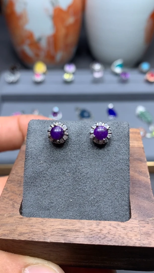 【闪购商品】苏纪石（舒俱来）耳钉未镶嵌W63（随机性发货只发一单）