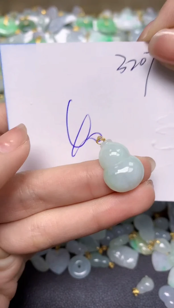 【闪购商品】翡翠颈饰18K金镶嵌 天然翡翠A货