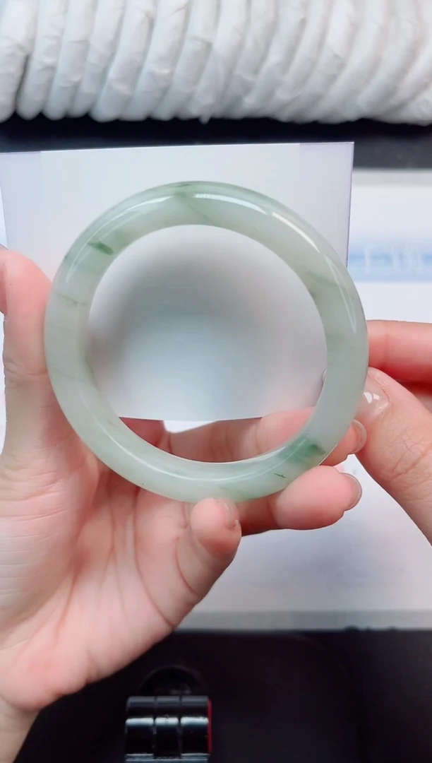 【闪购商品】石英质玉手镯未镶嵌206#56.2