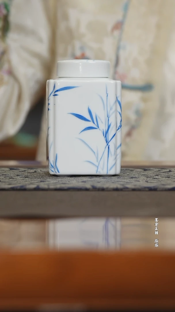 【闪购商品】墨舍好物白方罐-满竹