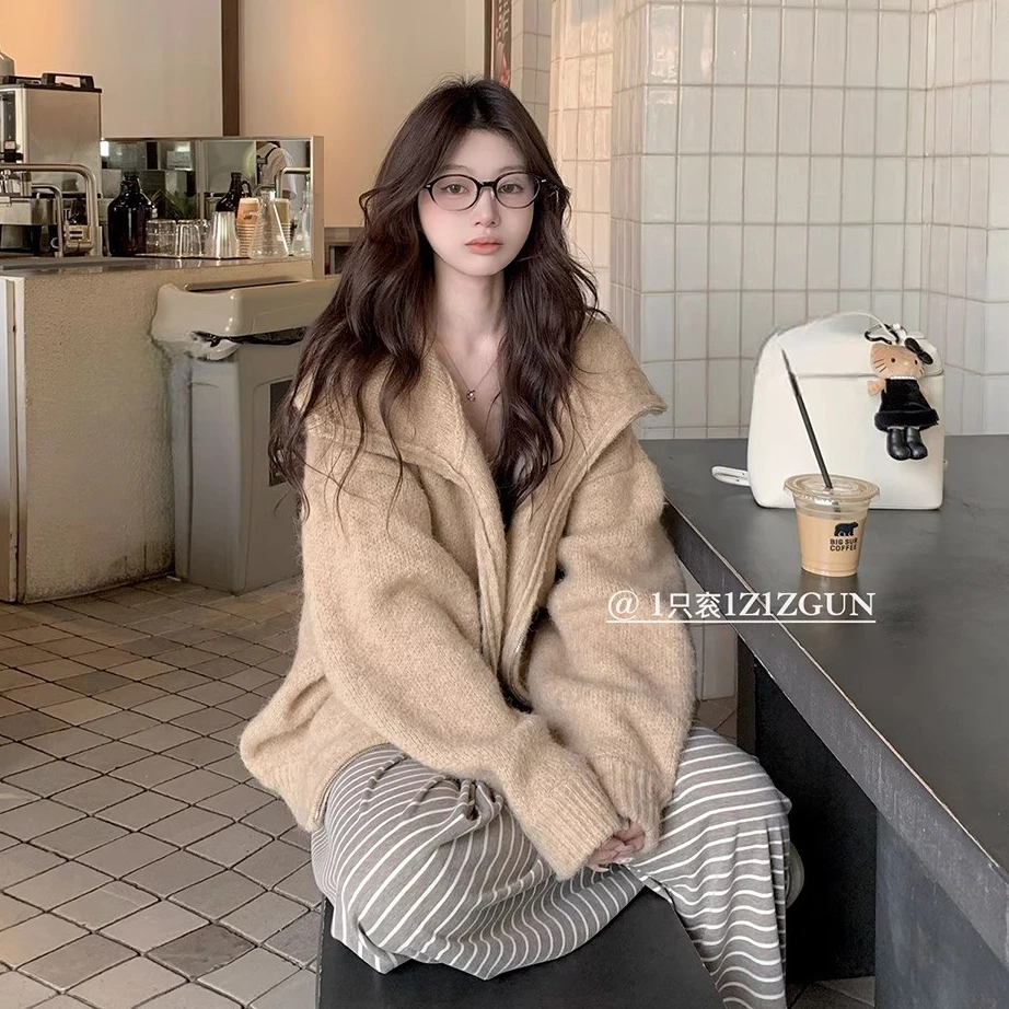 超绝松弛感 高克重 针织连帽毛衣短裤套装