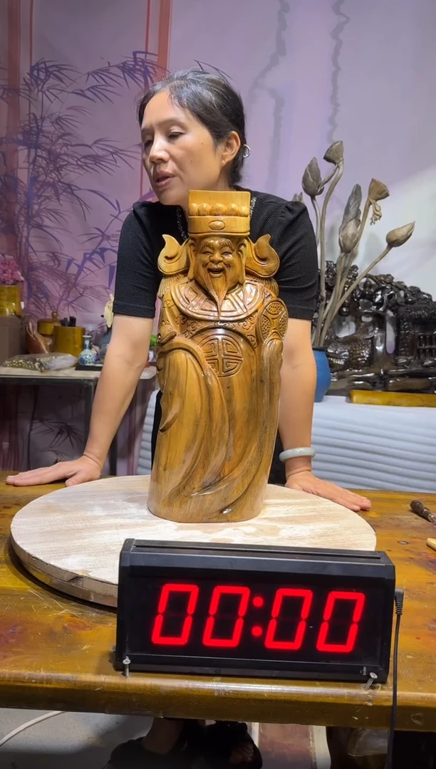 金丝楠9****?金丝楠木摆件