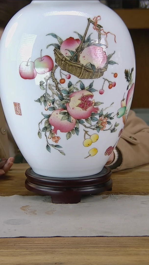 赏瓶陶瓷艺术陶瓷创意