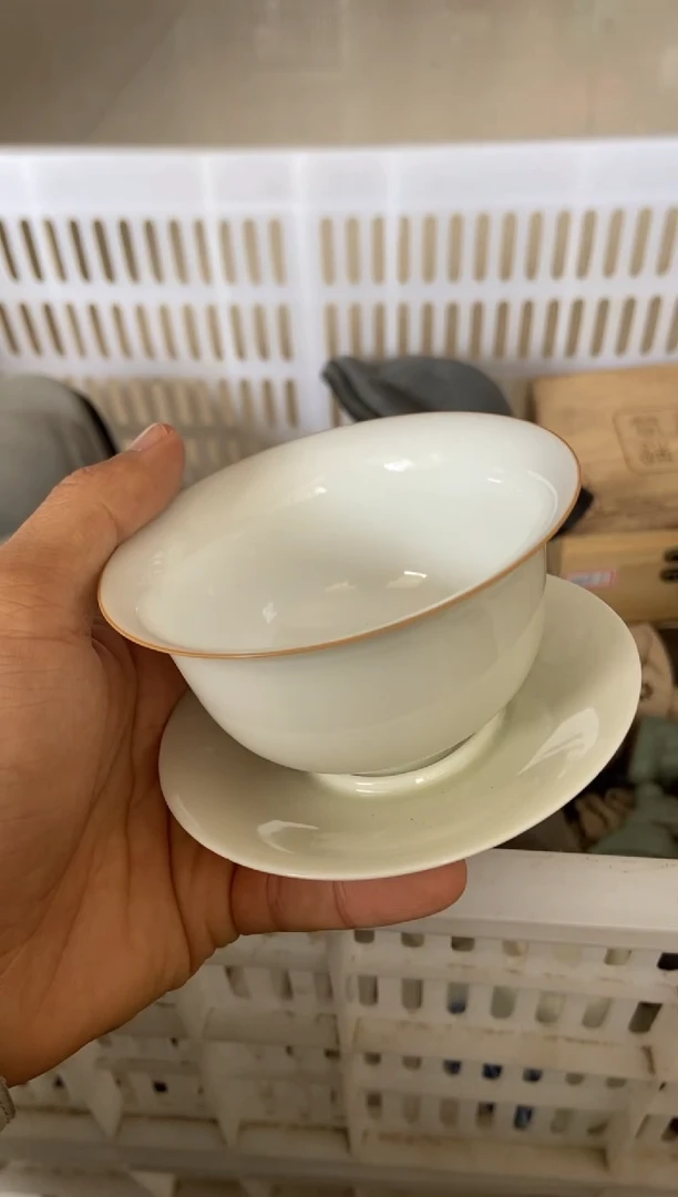 杯无运费险有瑕疵的摄影的产品有使用过的痕迹有点脏介意勿拍