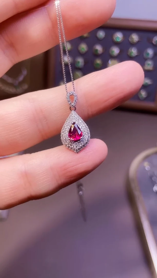 【闪购商品】碧玺颈饰银S925镶嵌一条